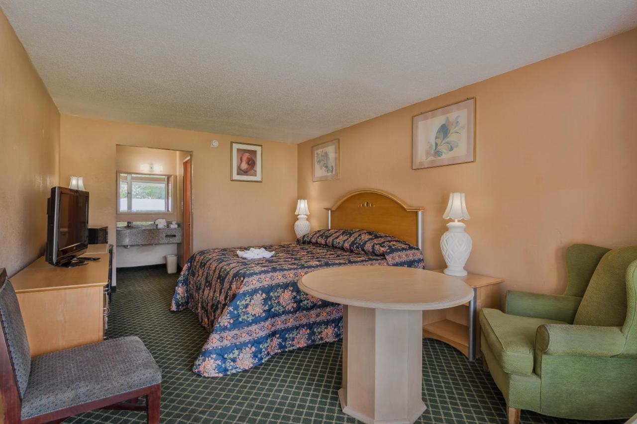 Bayside Inn Pinellas Park - Clearwater Ngoại thất bức ảnh