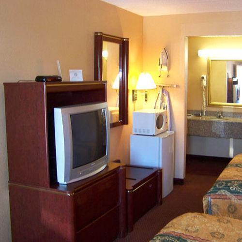Bayside Inn Pinellas Park - Clearwater Phòng bức ảnh