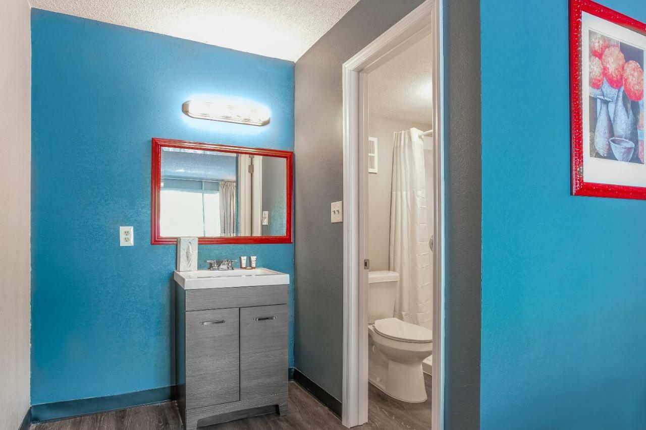 Bayside Inn Pinellas Park - Clearwater Ngoại thất bức ảnh