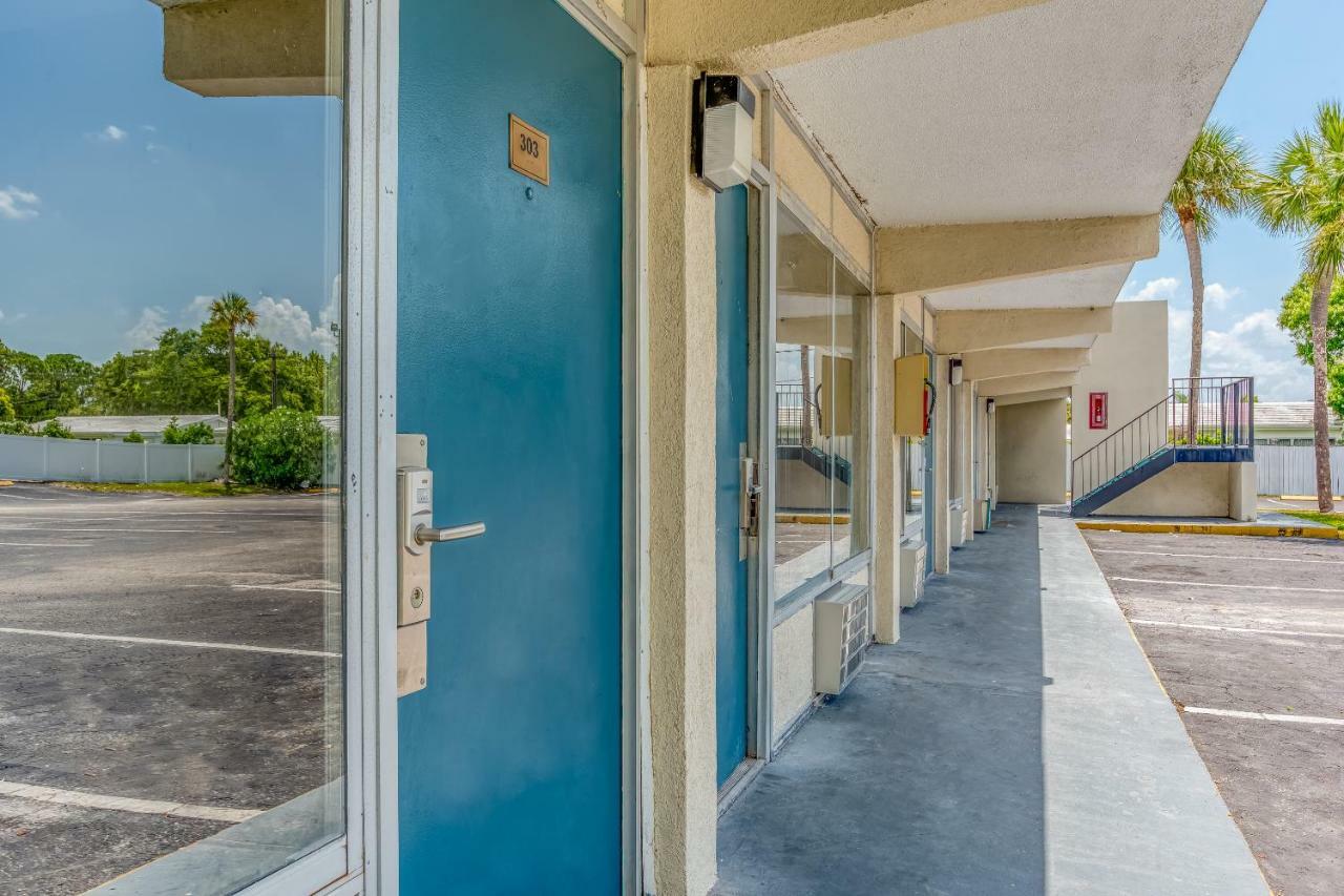 Bayside Inn Pinellas Park - Clearwater Ngoại thất bức ảnh