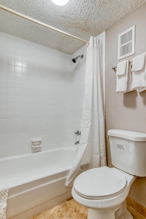Bayside Inn Pinellas Park - Clearwater Ngoại thất bức ảnh